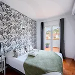 Apartment Vue Port By Welhomy Roses